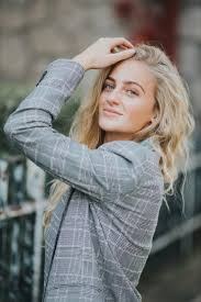 Cleo R.